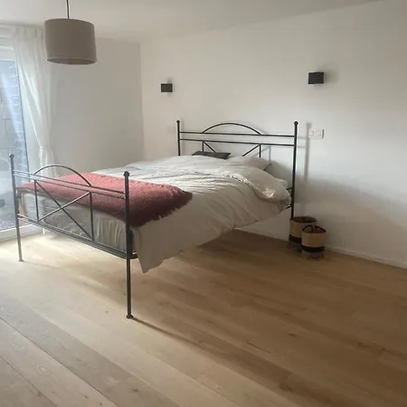 Nouvelle Construction Dans Le Village De Fays *